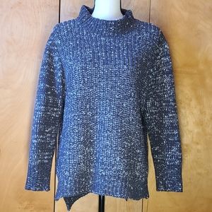 Jones NY sweater, warm, soft & cozy hi-low M
